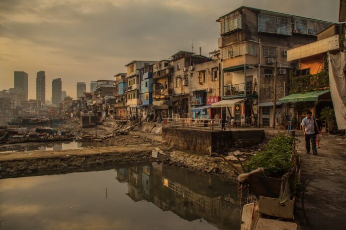 xiamen, slum, street shot